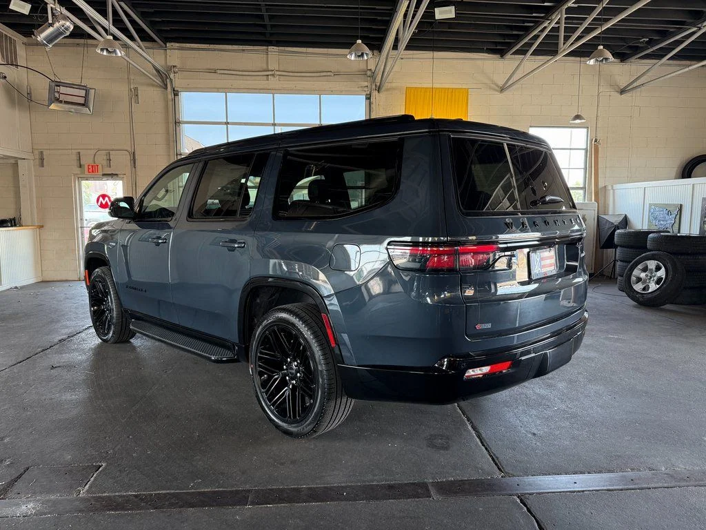 New 2025 Gray Jeep Series II image 15