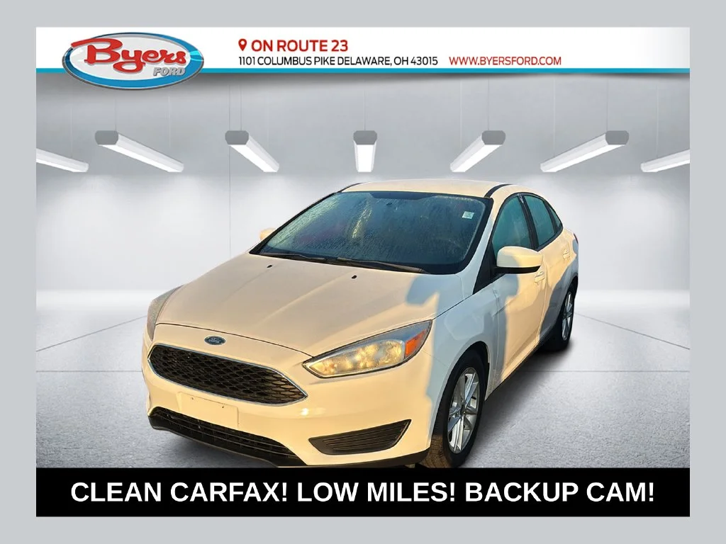 Used 2018 White Ford SE image 1