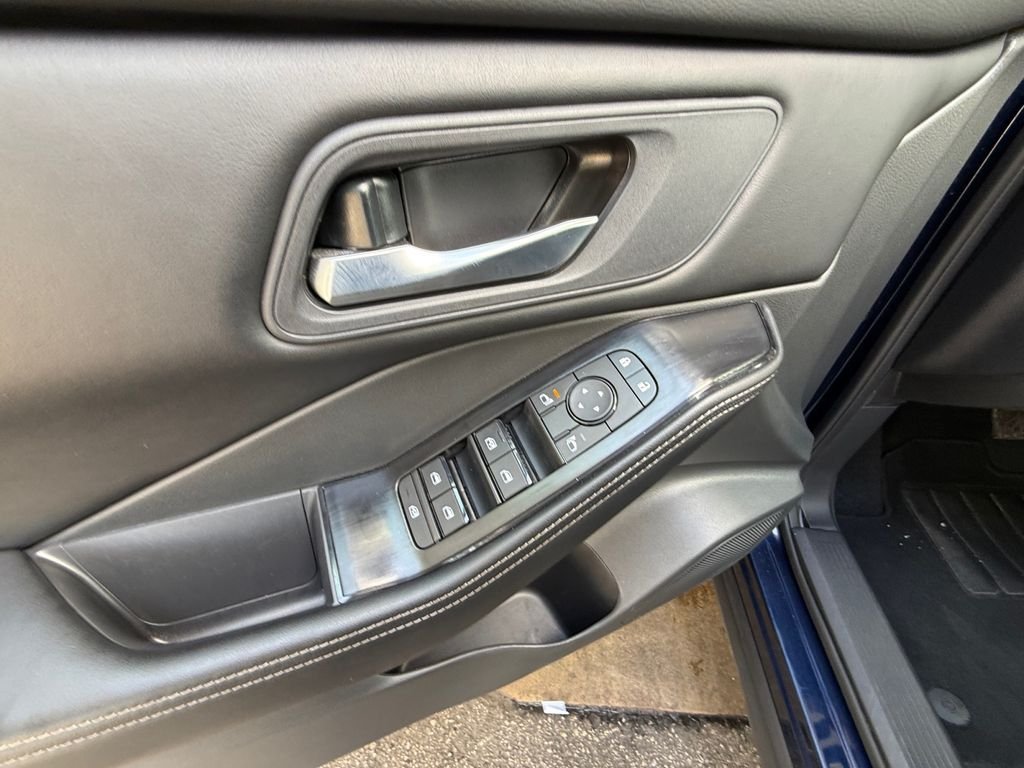 Used 2026 Blue Nissan SV image 11