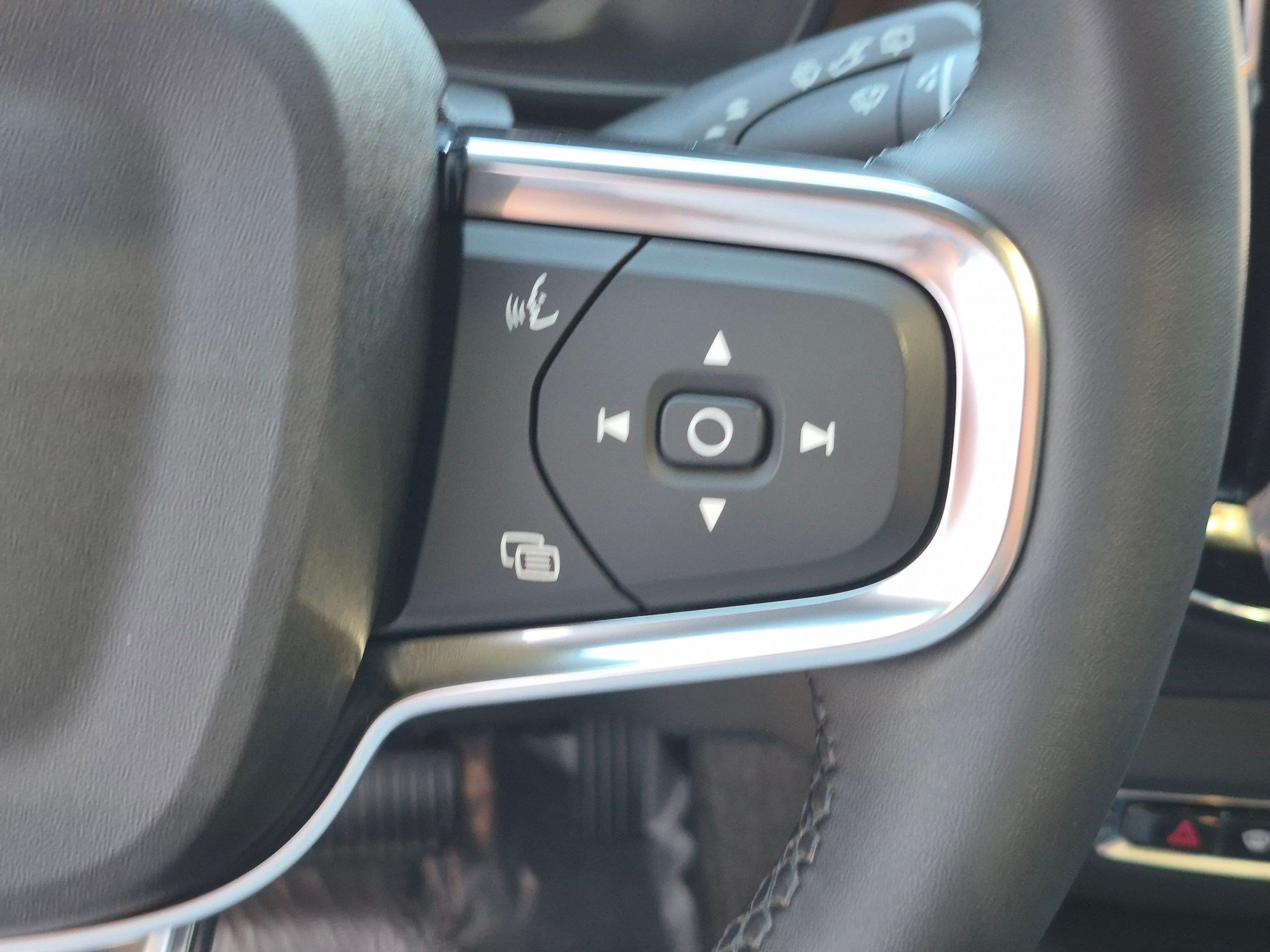 Certified Used 2023 Thunder Grey Volvo Ultimate image 17