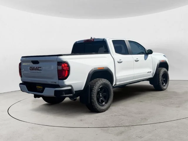Used 2024 White GMC AT4 image 6