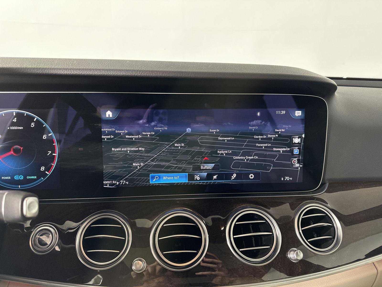 Used 2023 MANUFAKTUR Diamond White Mercedes-Benz E 450 image 12