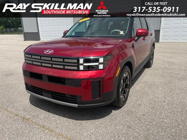 Used 2025 Red Hyundai SEL image 1