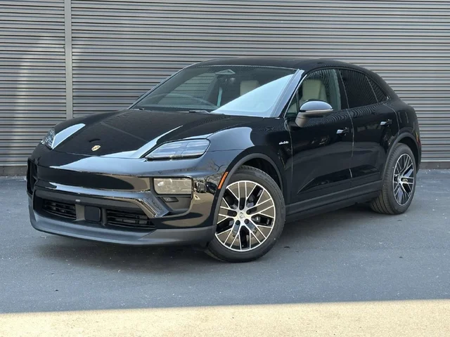 2026 Porsche Macan Electric 4