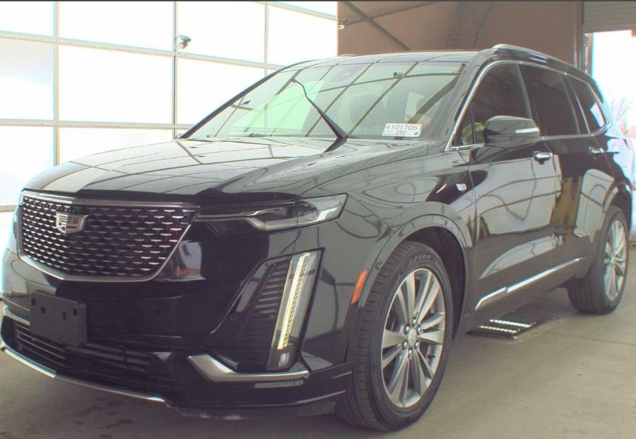 2023 Cadillac XT6 Premium Luxury AWD's photo