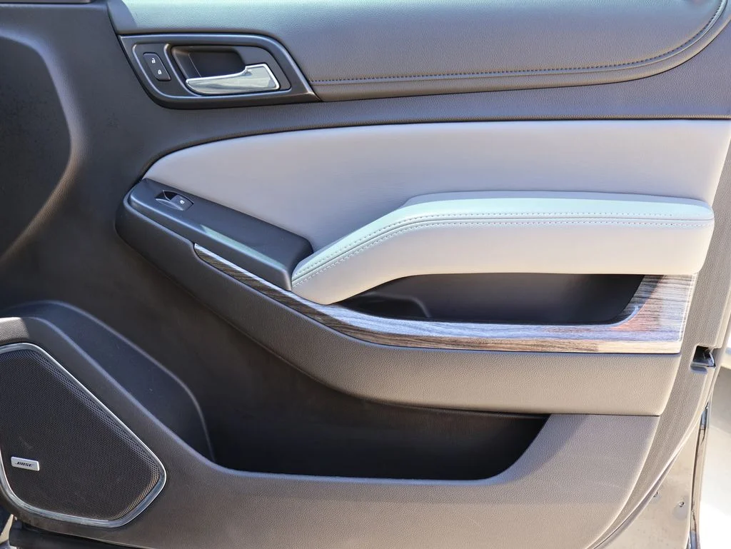 Used 2019 Black Chevrolet LT image 7