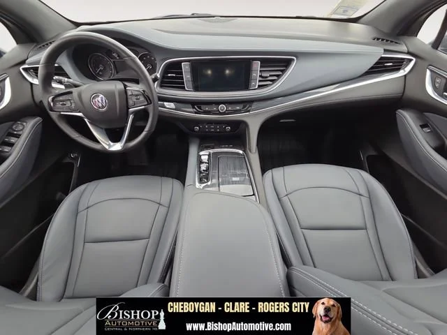 Pre-Owned 2024 Buick Enclave Essence image 4