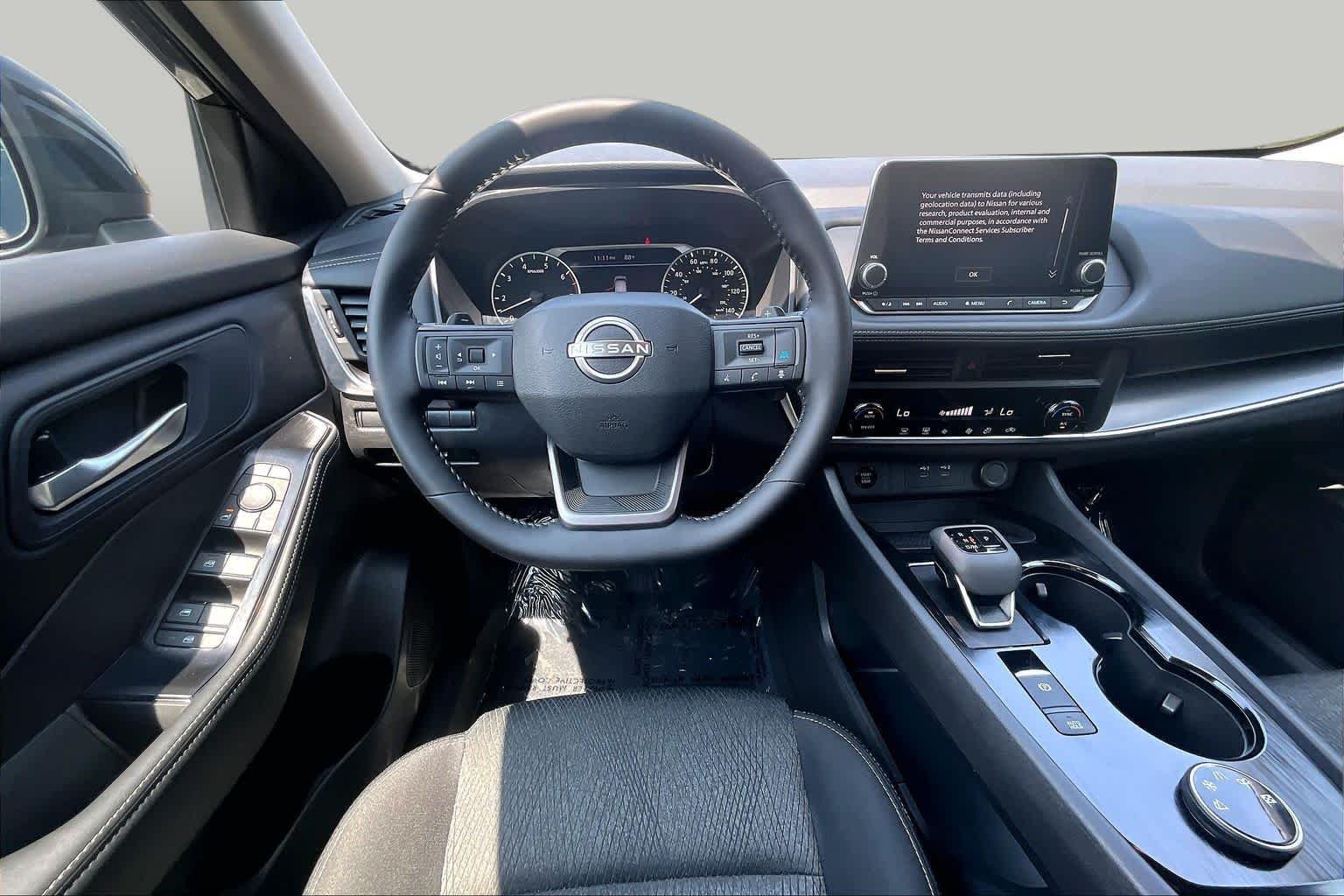 Used 2026 Super Black Nissan SV image 6