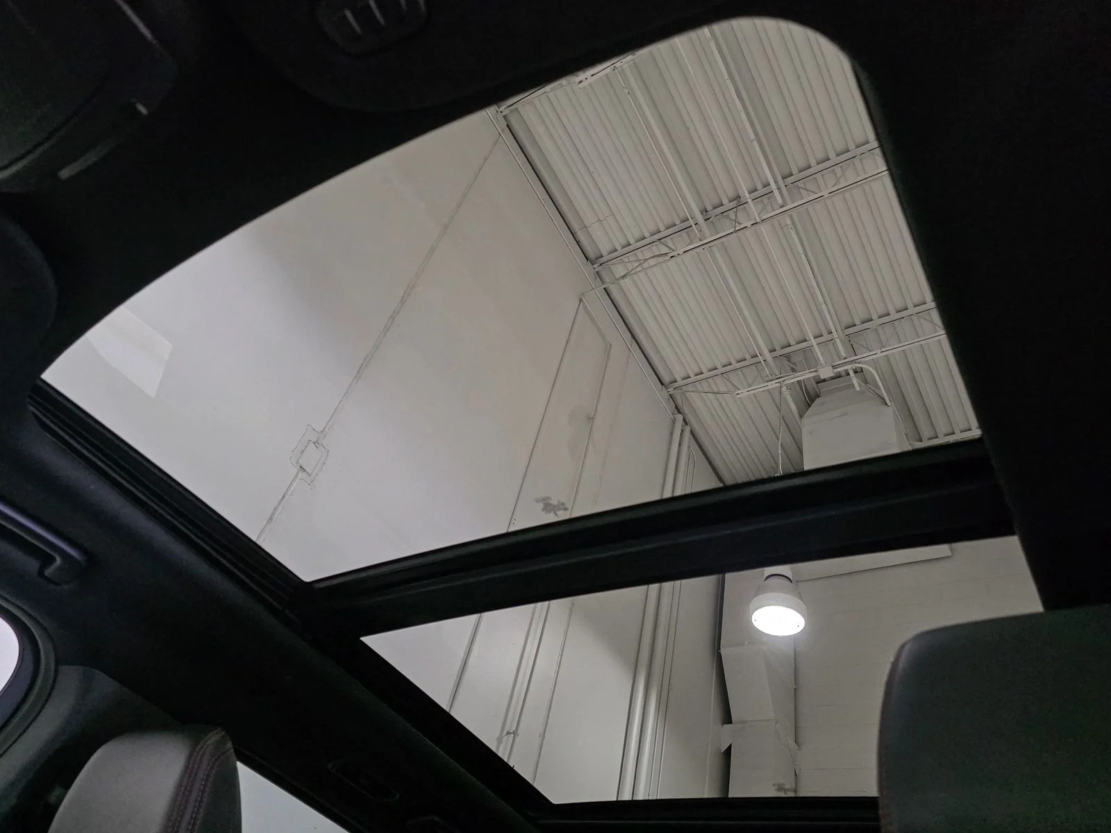 Used 2023 White Metallic Ford Limited image 42