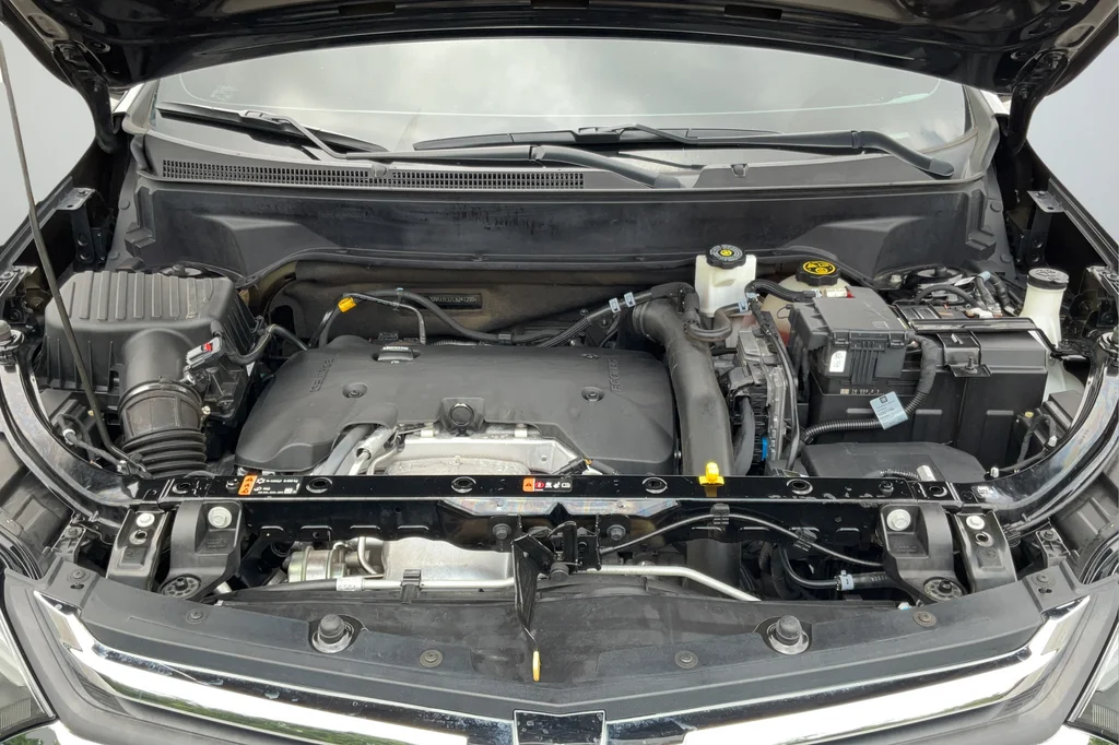 Used 2020 Black Chevrolet Premier image 23