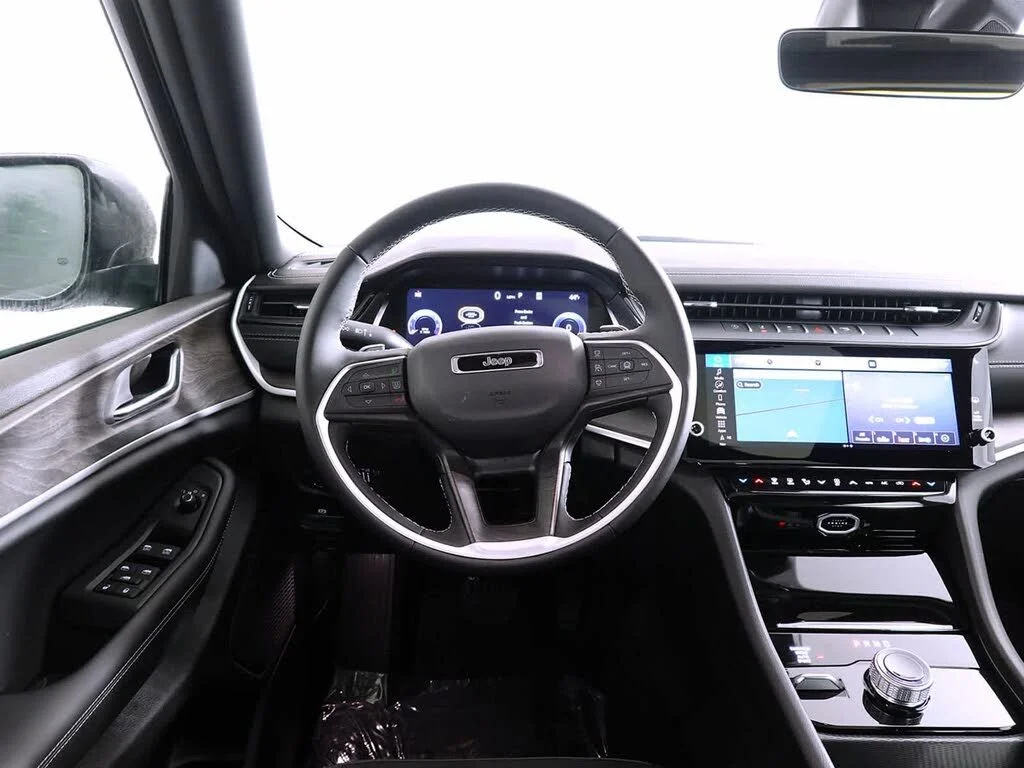 New 2026 Black Jeep Altitude image 8