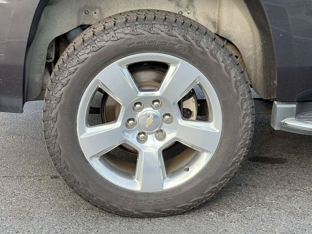 Used 2016 Gray Chevrolet LTZ image 9