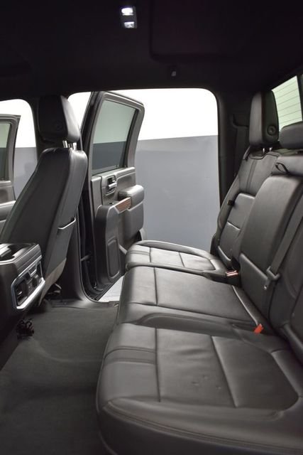 Used 2022 Black Chevrolet High Country image 7