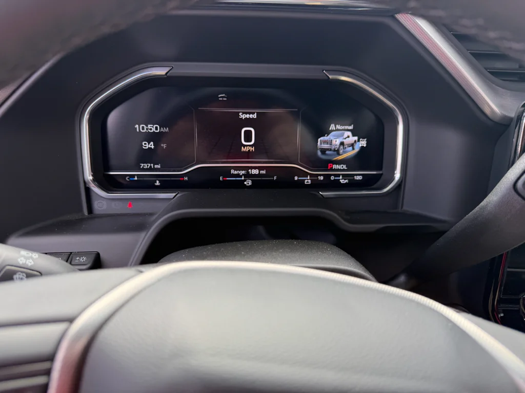Used 2025 Sterling Metallic GMC Denali image 8