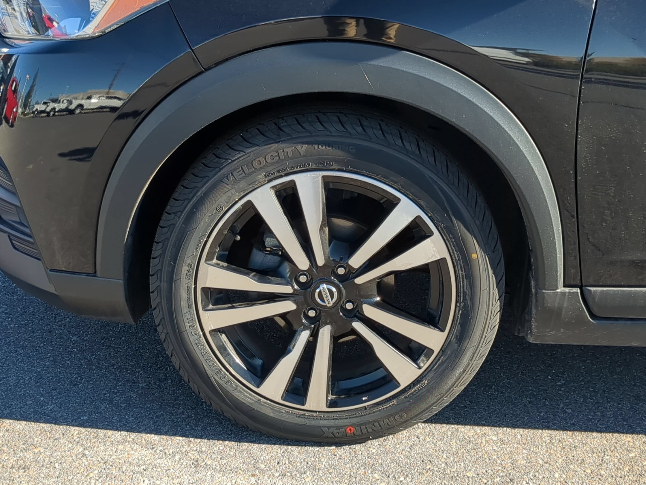 Used 2019 Super Black Nissan SV image 11