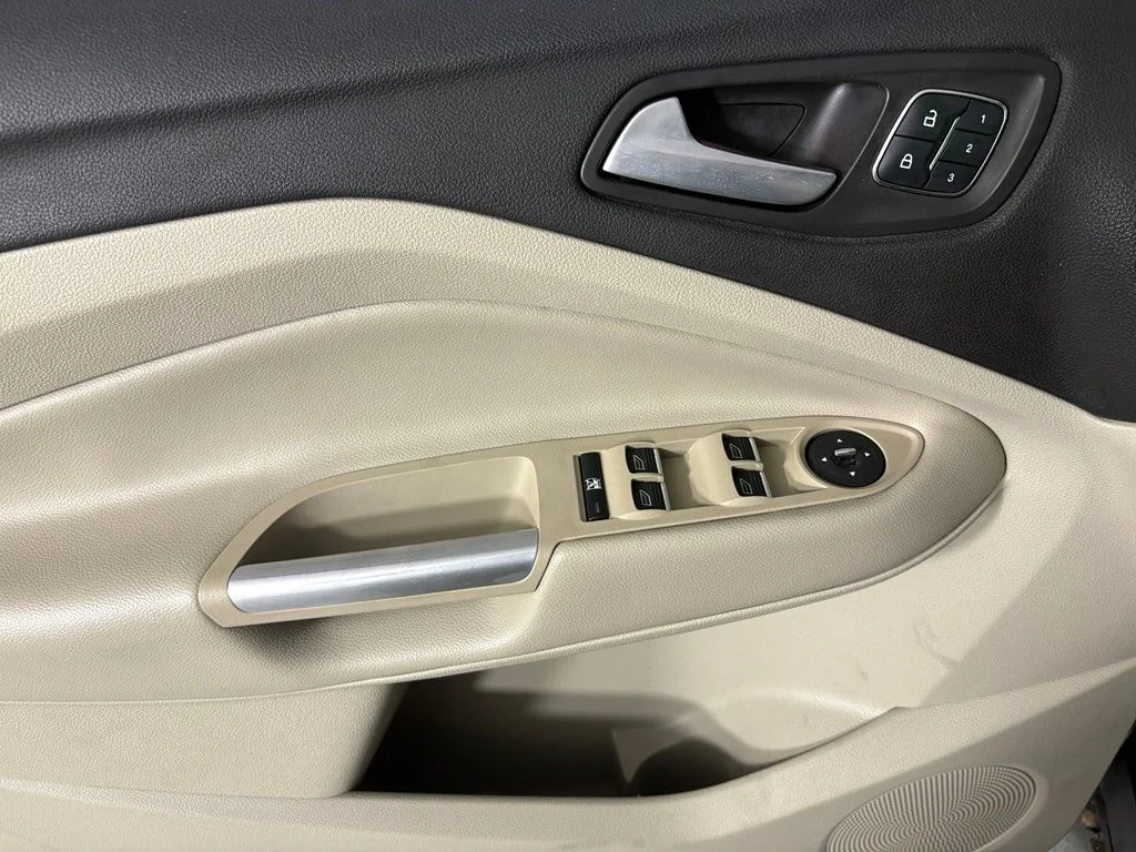 Used 2014 Gray Ford Titanium image 19
