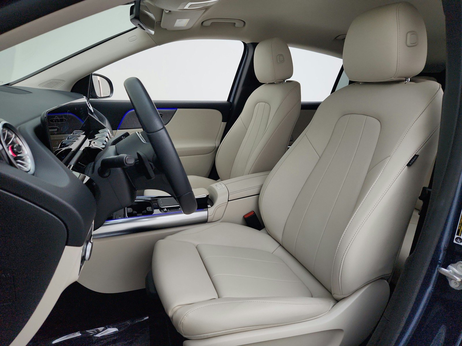 Used 2023 Denim Blue Metallic Mercedes-Benz GLA 250 image 14