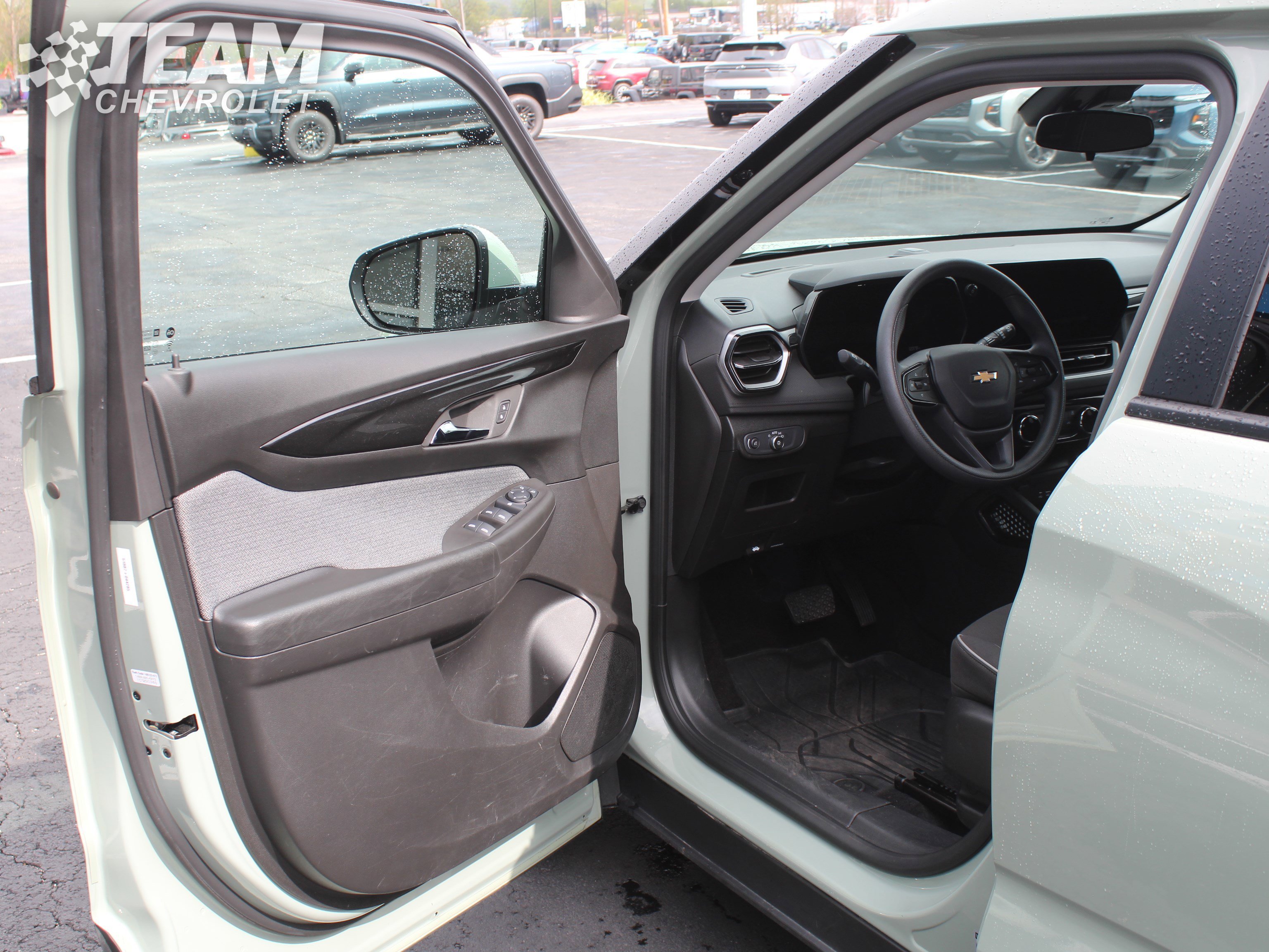 Used 2025 Cacti Green Chevrolet LT image 10