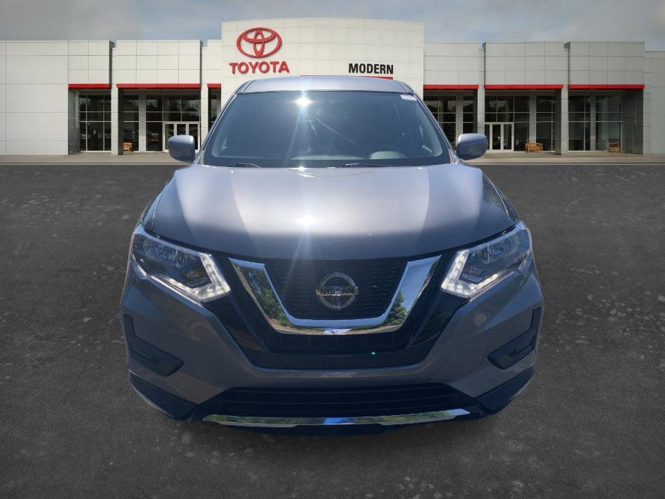 Used 2018 Nissan Rogue S with VIN KNMAT2MT1JP613717 for sale in Winston-Salem, NC