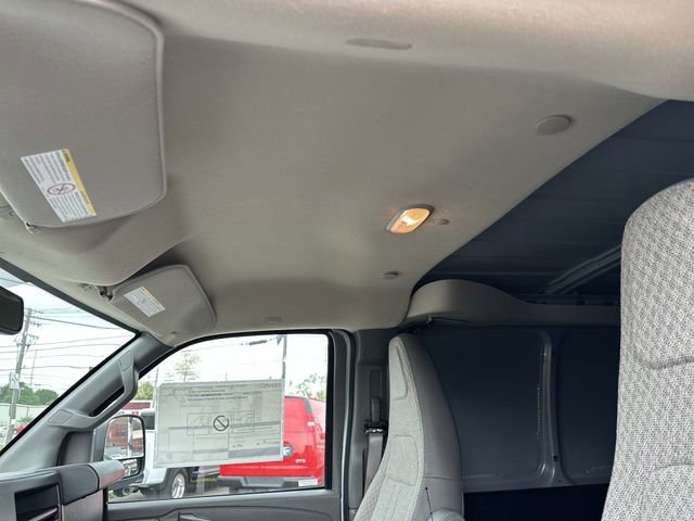 2026 GMC Savana Cargo Work Van - Photo 18