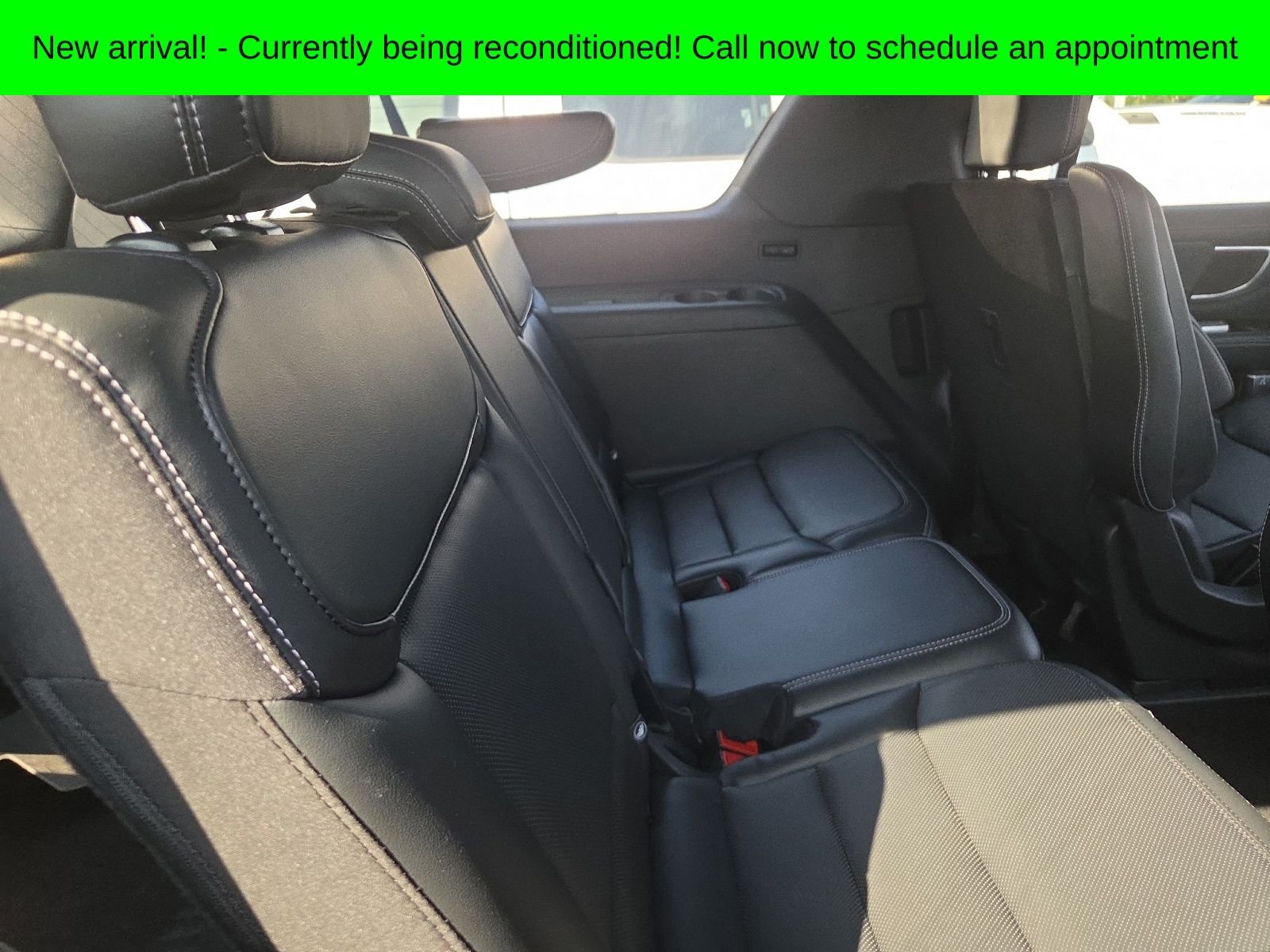Used 2025 Blue Metallic Ford Platinum image 10