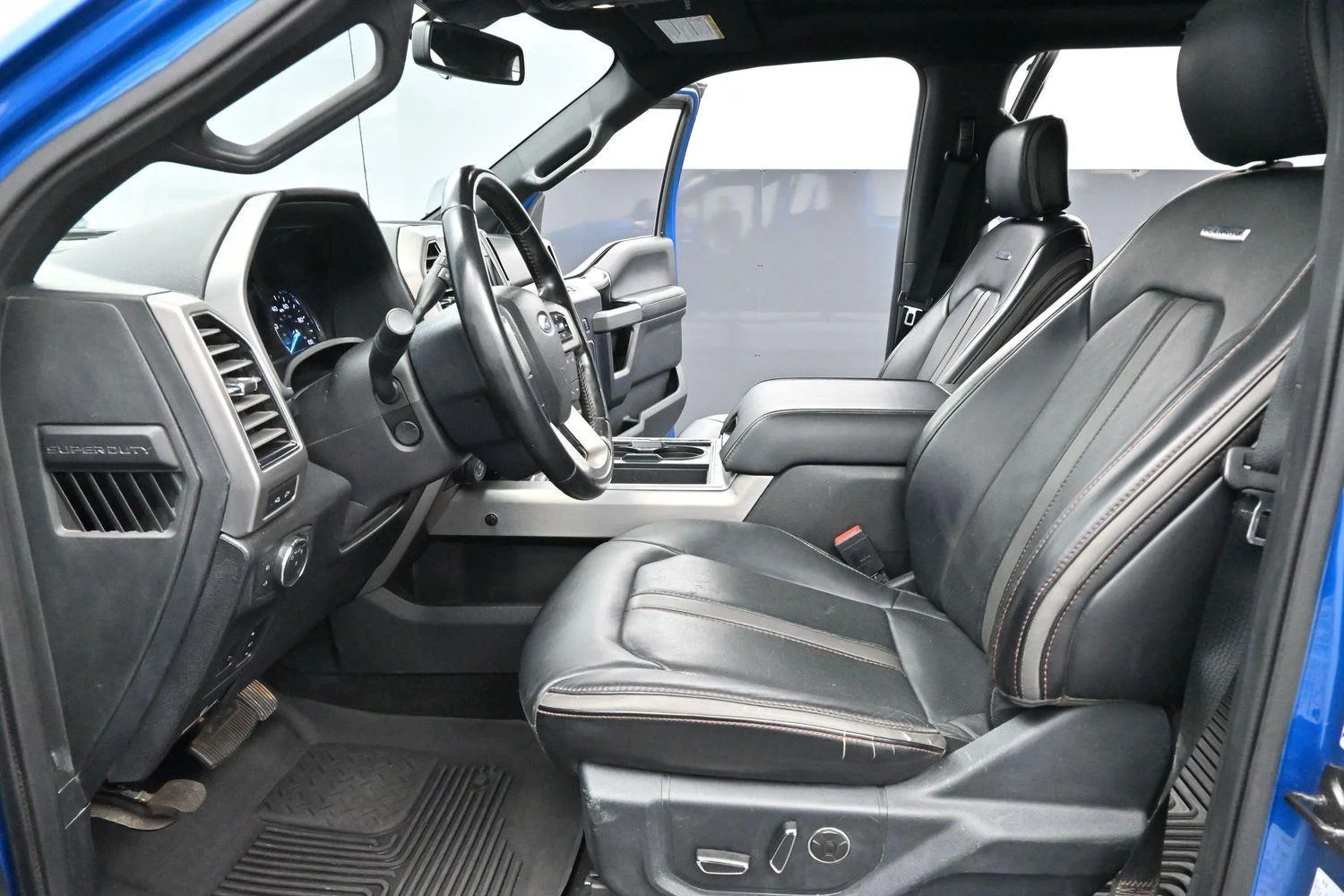 Used 2021 Velocity Blue Ford Platinum image 12