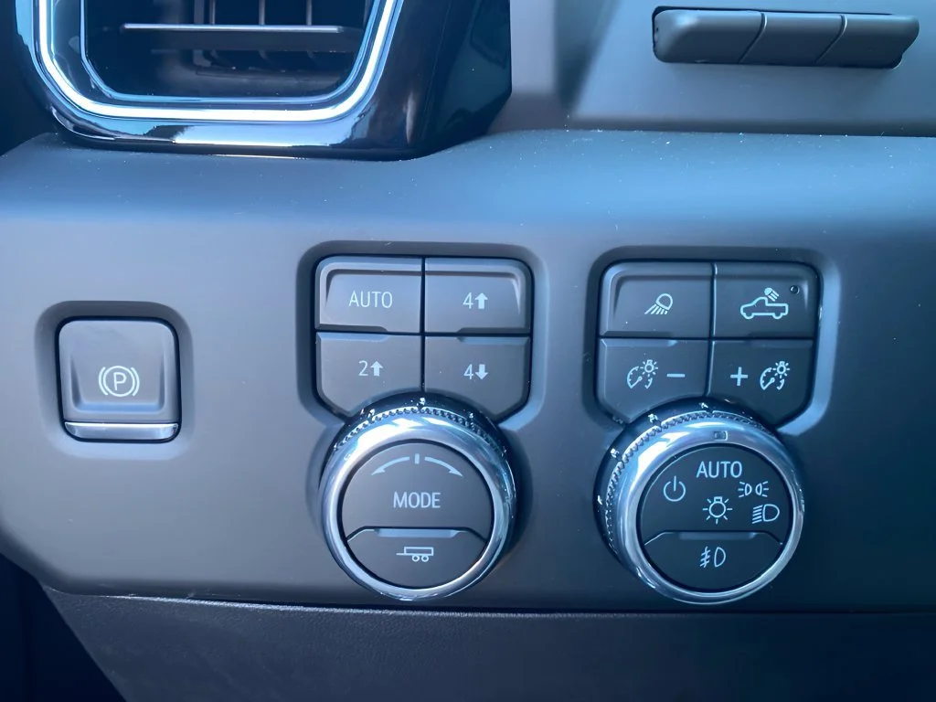 New 2026 Sterling Metallic GMC Denali image 19