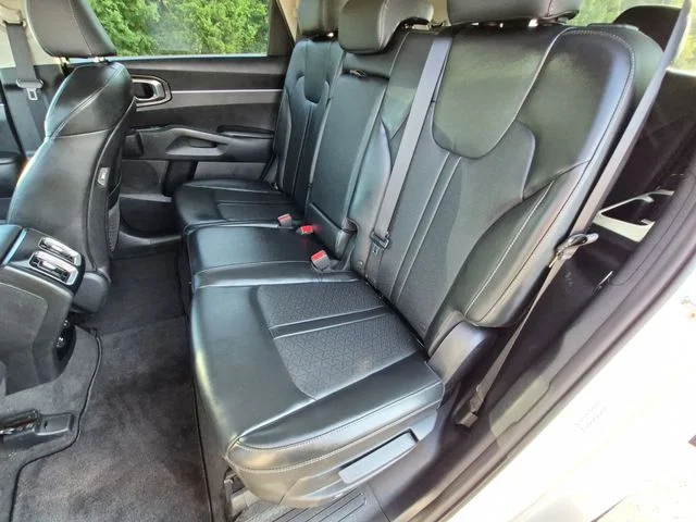 Used 2021 Silver Kia S image 28