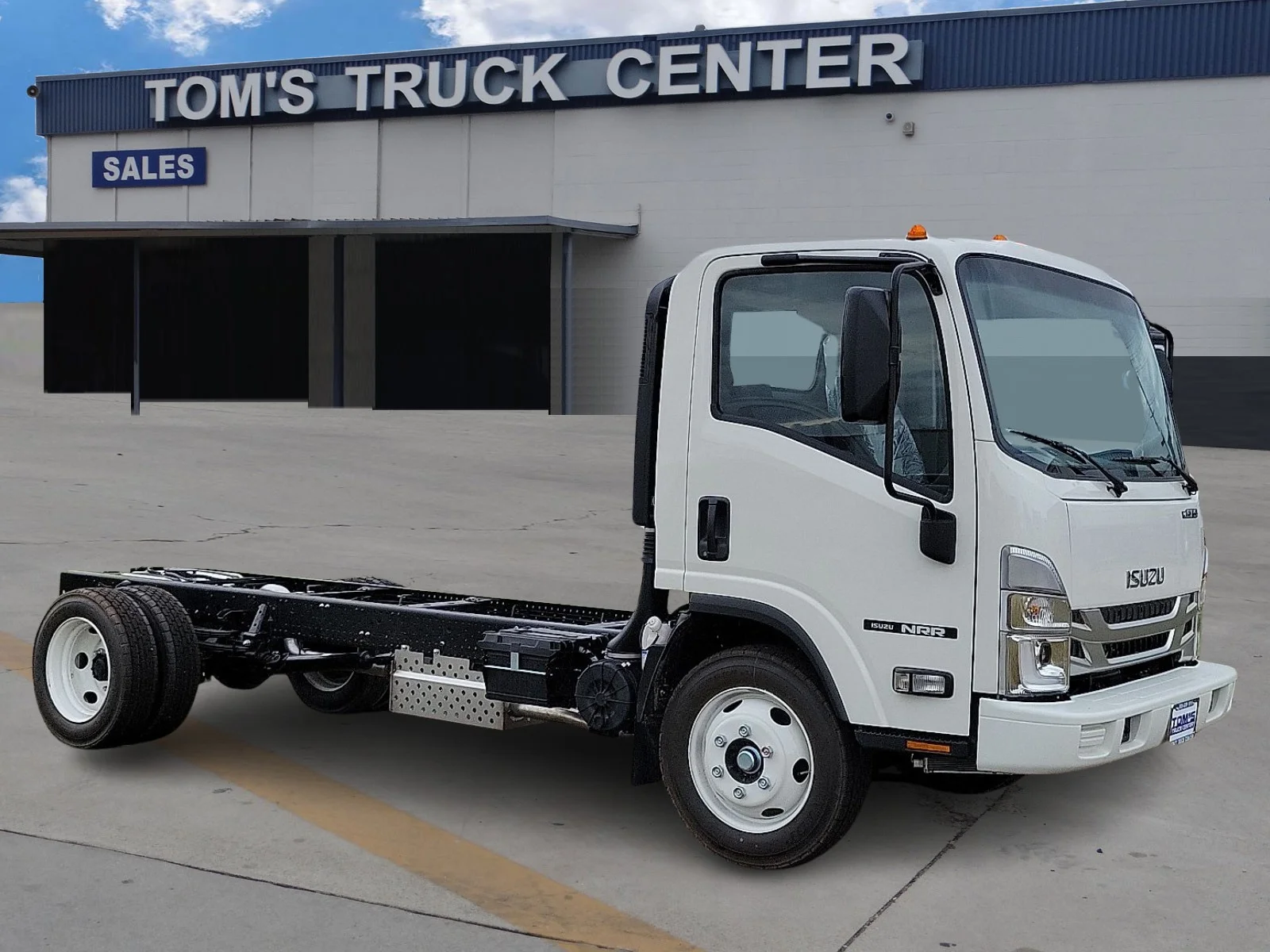 2026 Isuzu NRR's photo