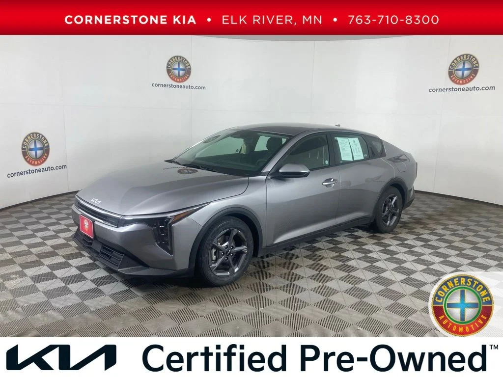 2025 Kia K4 LXS AT's photo