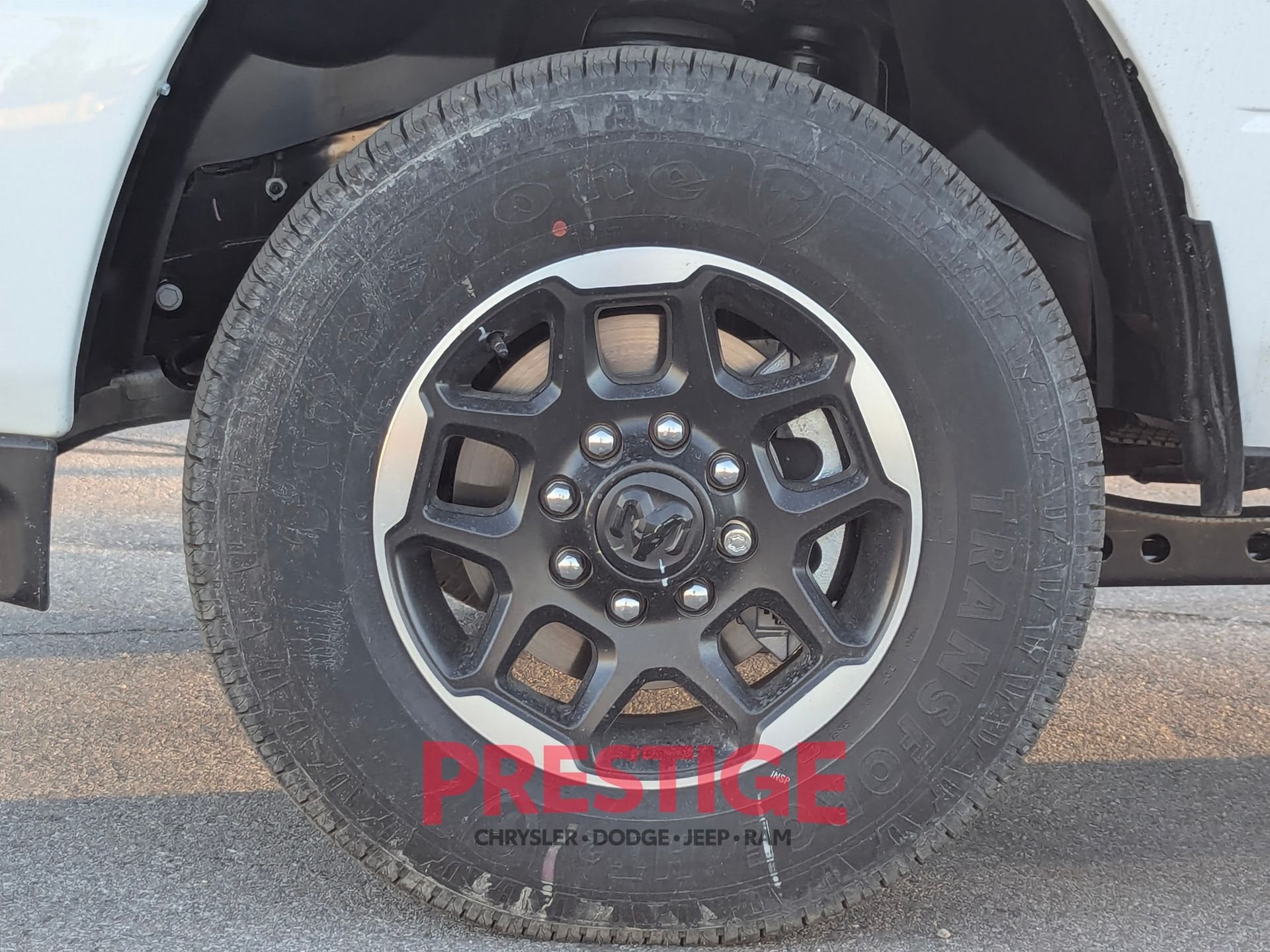 New 2026 Bright White Clear-Coat Exterior Paint RAM Laramie image 32