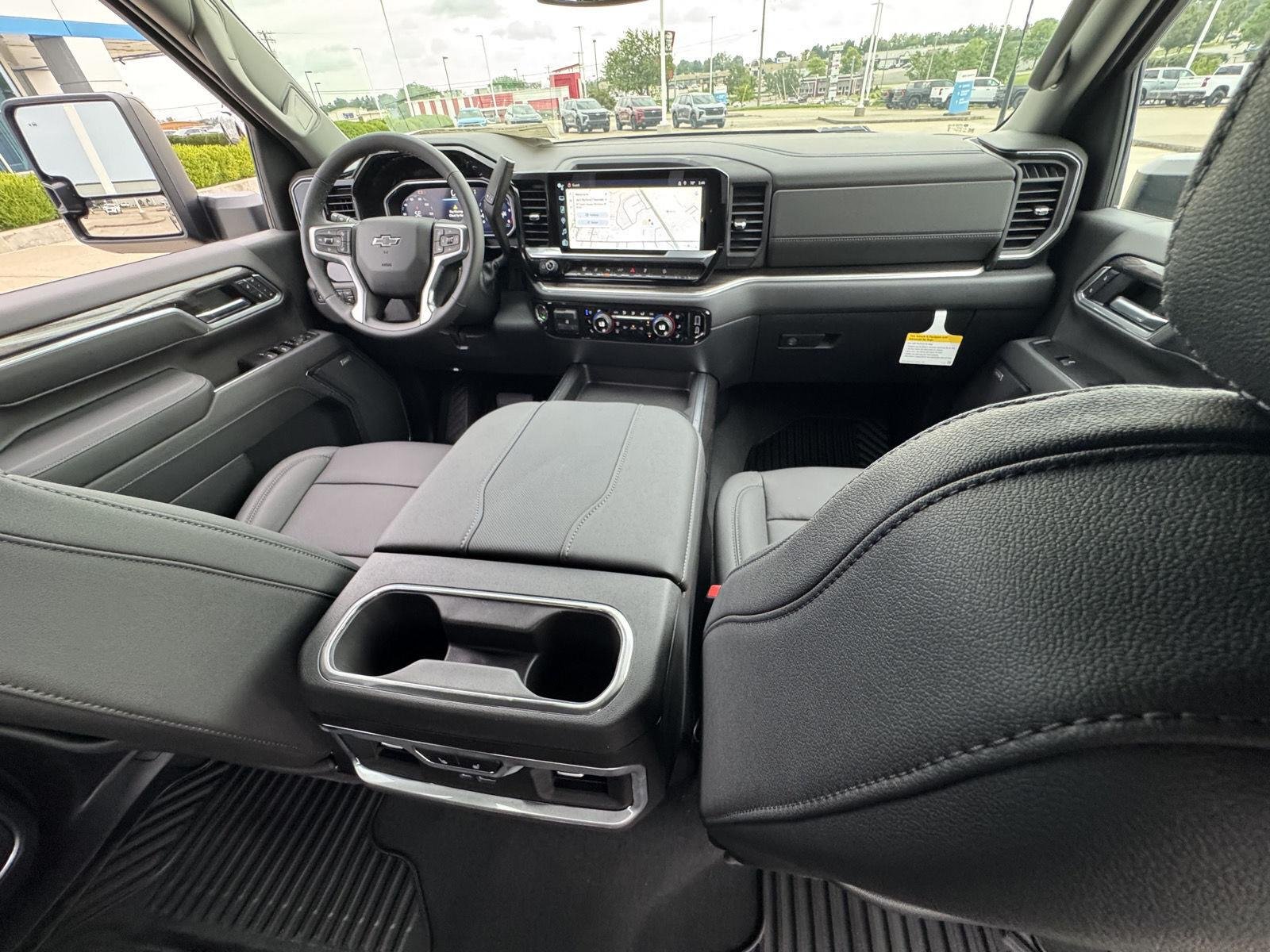 2026 Chevrolet Silverado 3500 HD LTZ - Photo 27