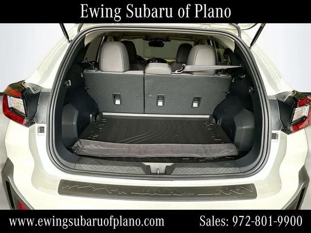 New 2026 CRYSTAL WHITE PEARL Subaru Premium image 27