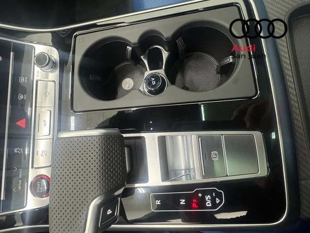 New 2026 White Audi 4.0T Prestige image 21