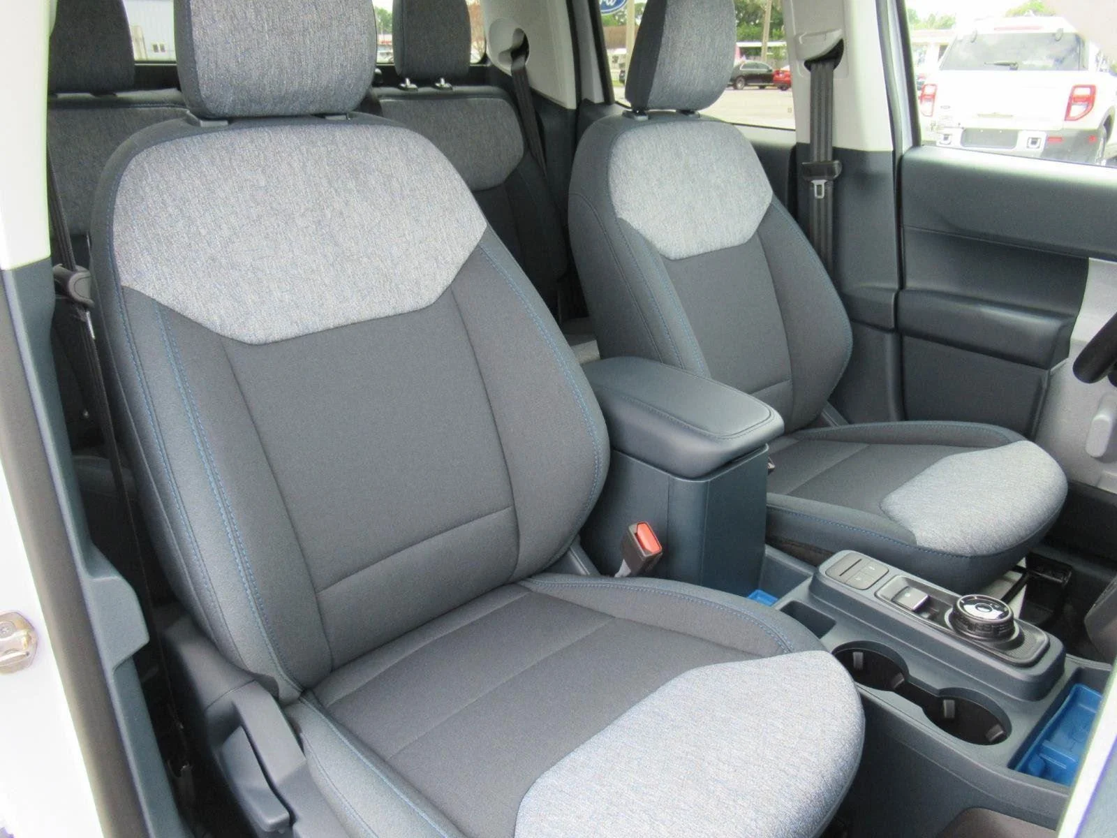 New 2026 Space White Metallic Ford XLT image 9