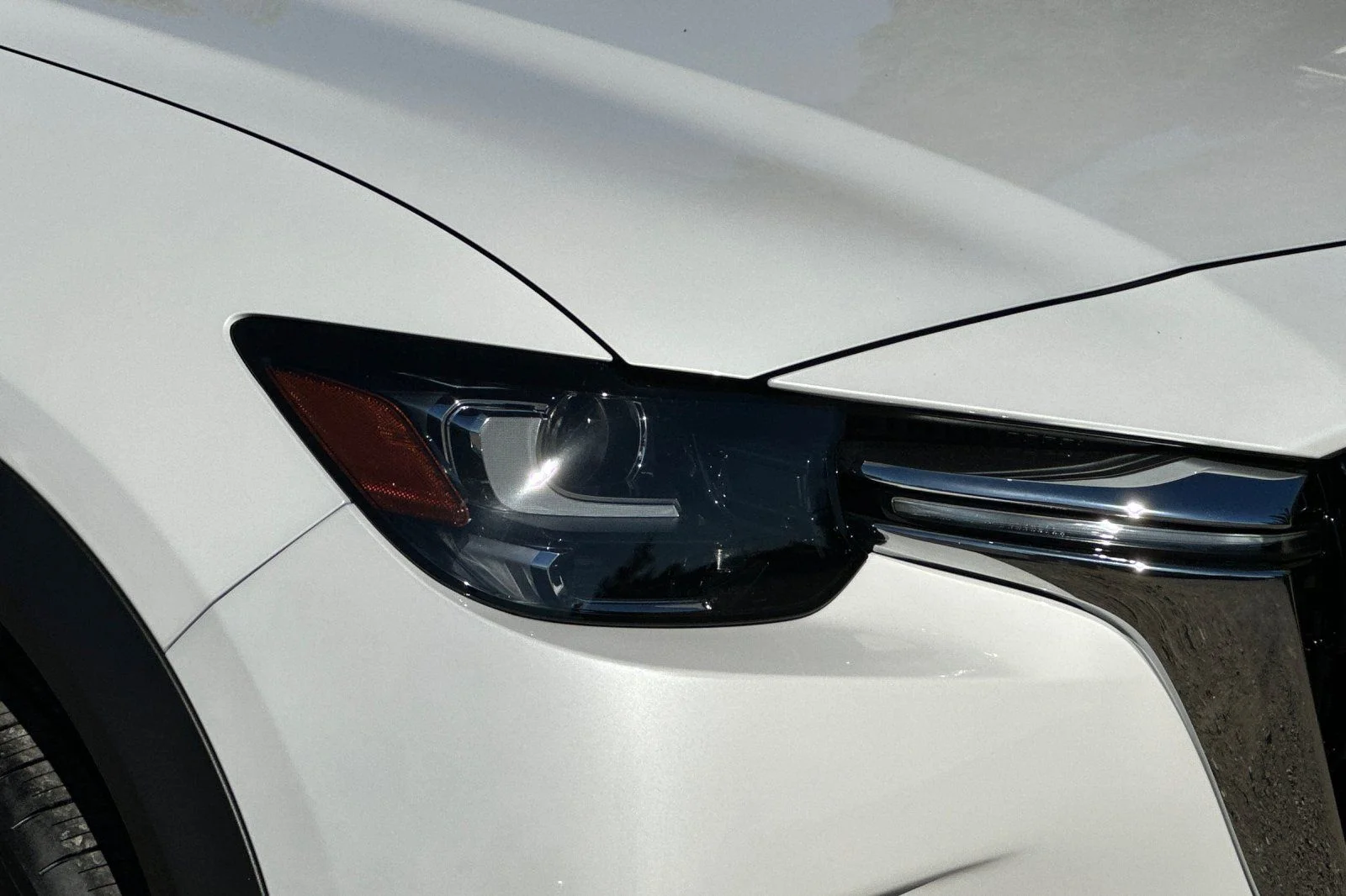 New 2026 Rhodium White Premium Mazda 3.3 Turbo Preferred AWD image 24