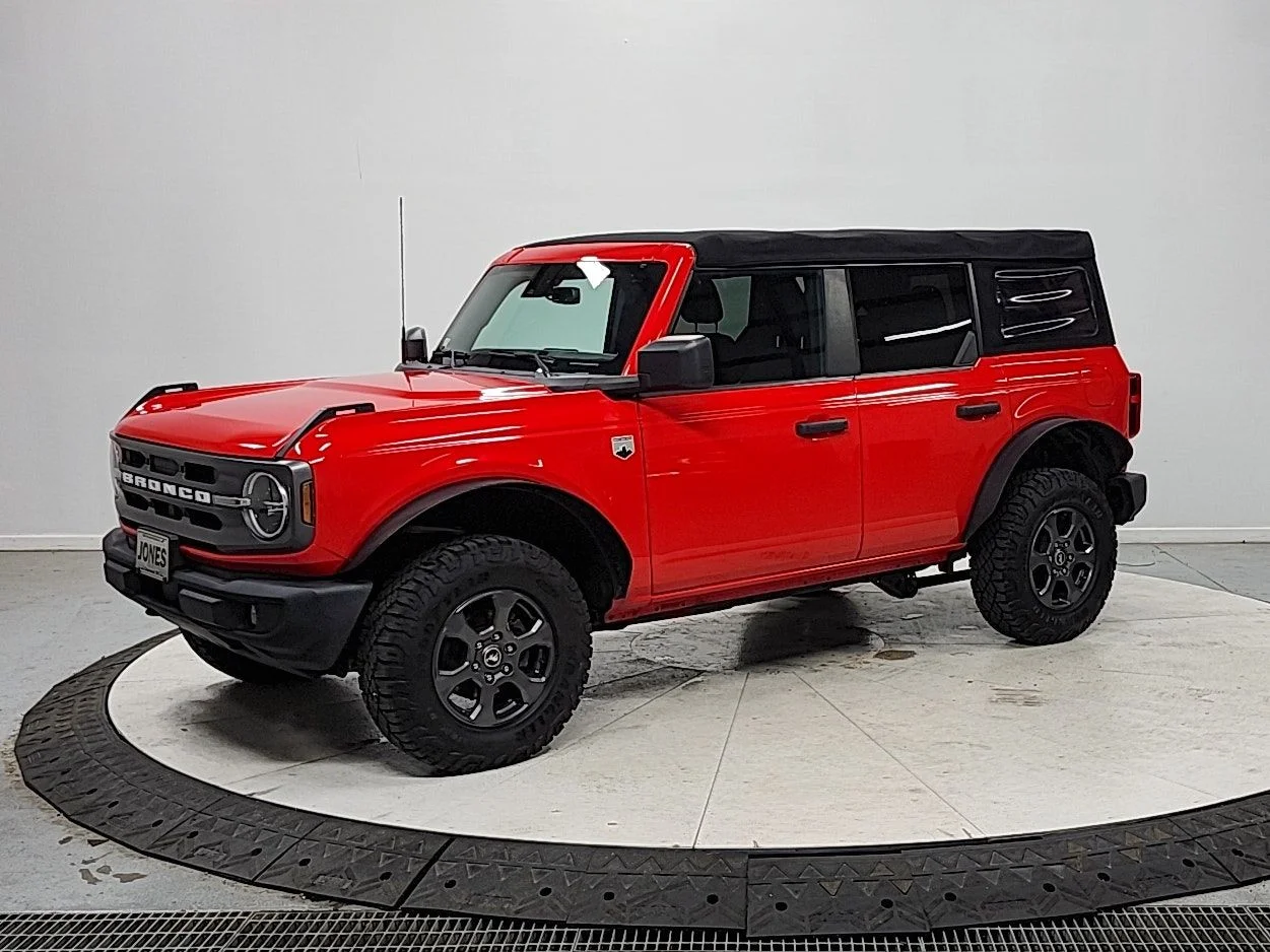 Used 2022 Race Red Ford Big Bend image 3
