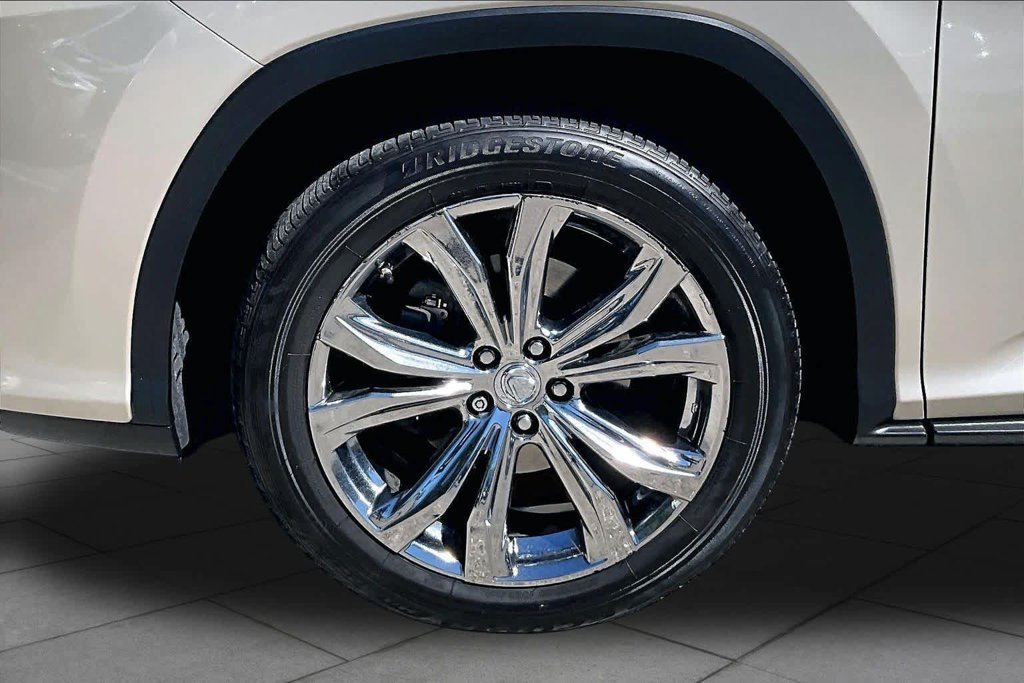 Used 2018 Beige Lexus 350 image 11