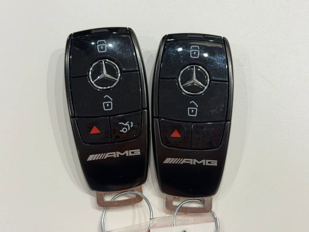 Used 2026 Polar White Mercedes-Benz AMG® 53 4MATIC+ image 46