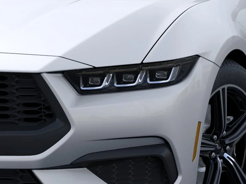 2025 Ford Mustang EcoBoost Convertible - Photo 18