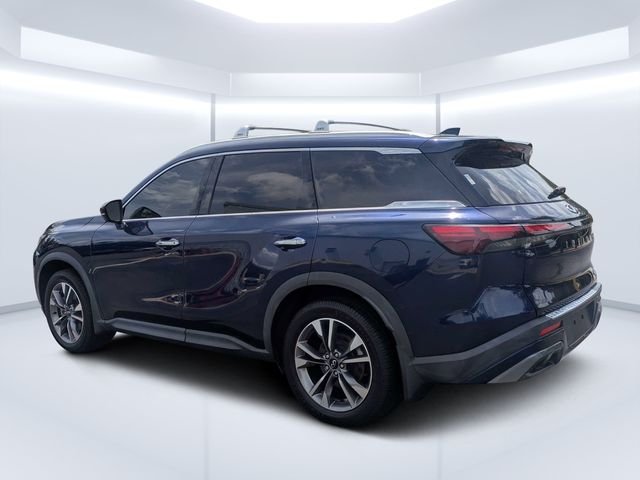 Used 2022 Blue INFINITI LUXE image 5