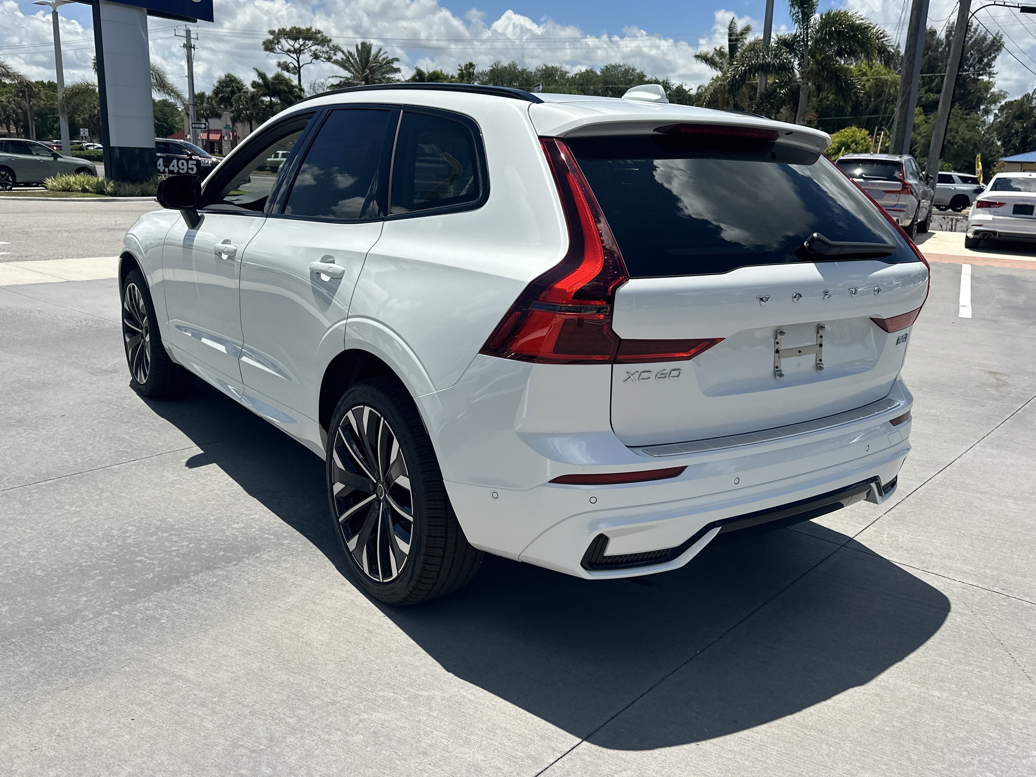 New 2026  Volvo Ultra image 9