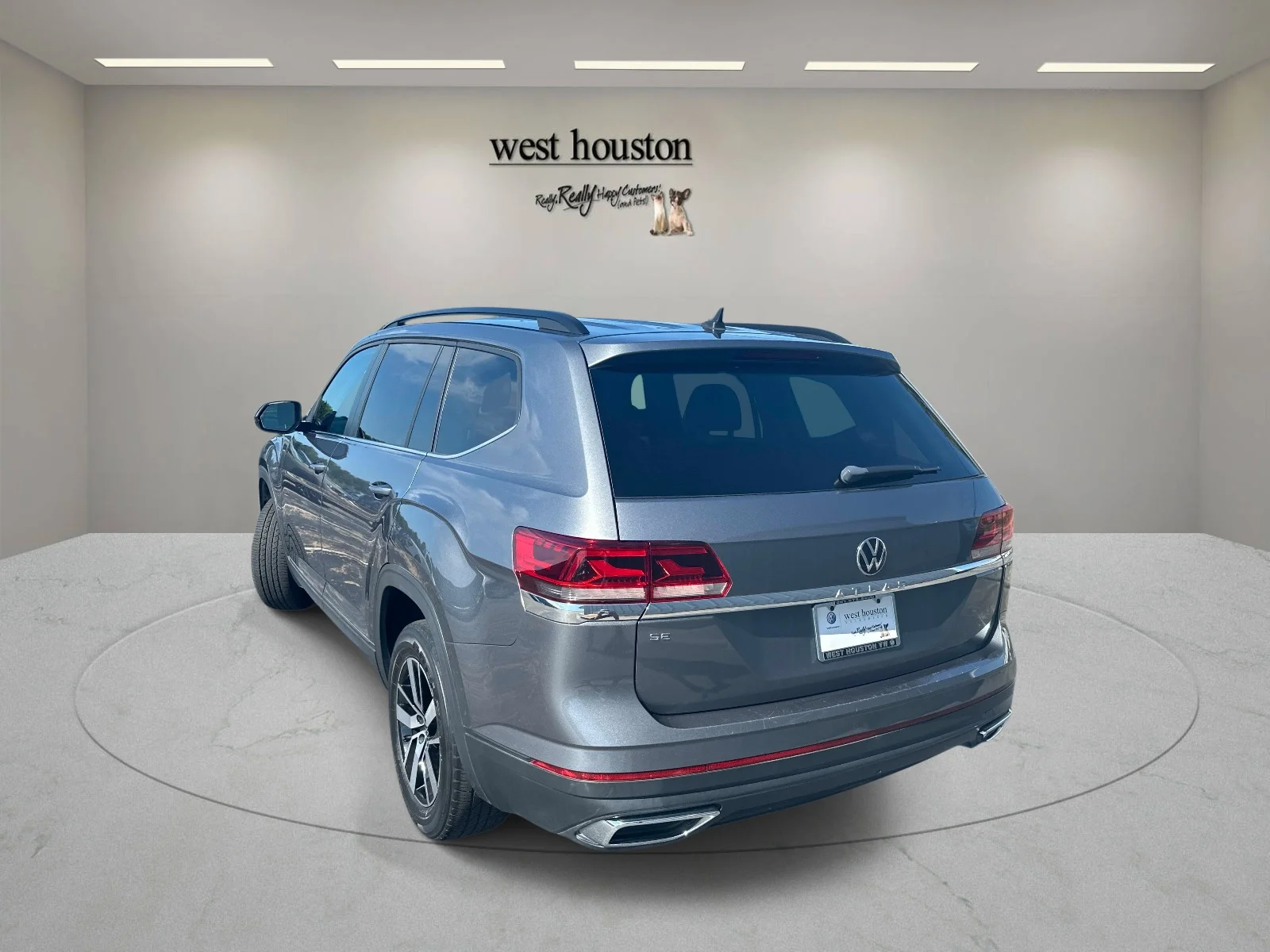 Used 2022 Gray Volkswagen 2.0T SE image 7
