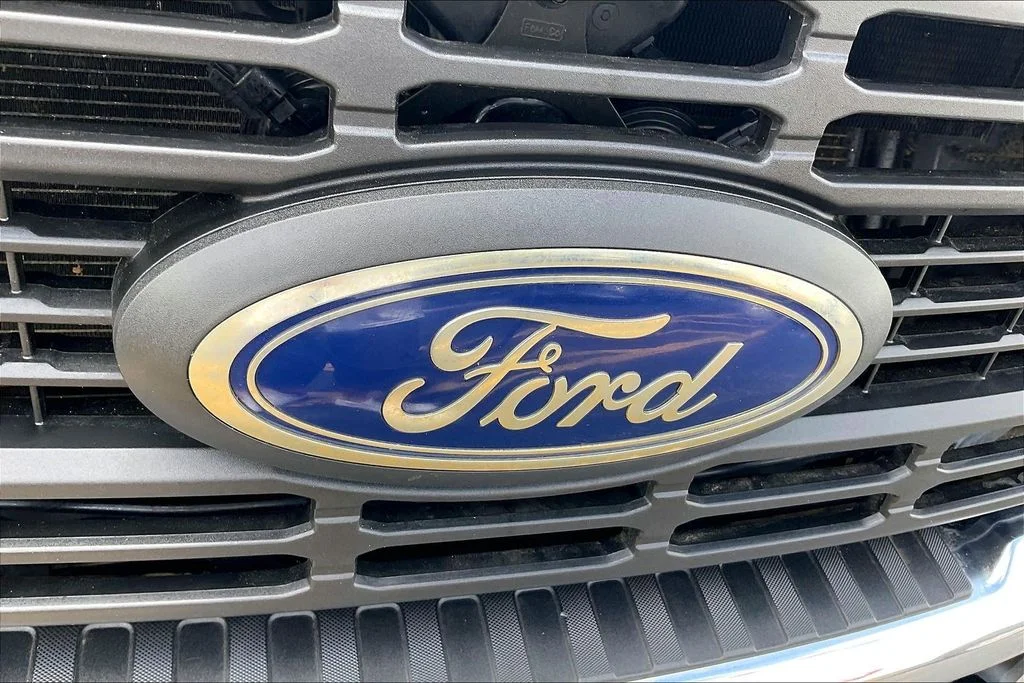 Used 2023 White Ford XL image 32