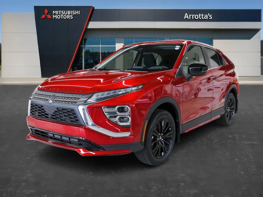 New 2026 Red Diamond Mitsubishi LE image 3