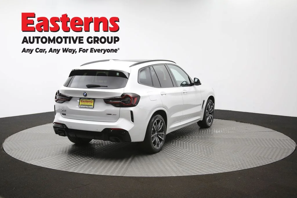 Used 2023 White BMW xDrive30i image 42