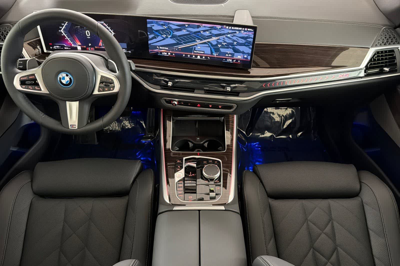 New 2026 Tanzanite Blue II Metallic BMW xDrive50e image 3