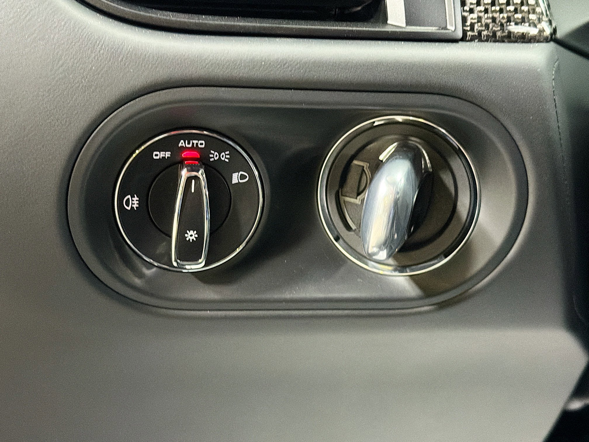 2026 Porsche Macan GTS - Photo 35