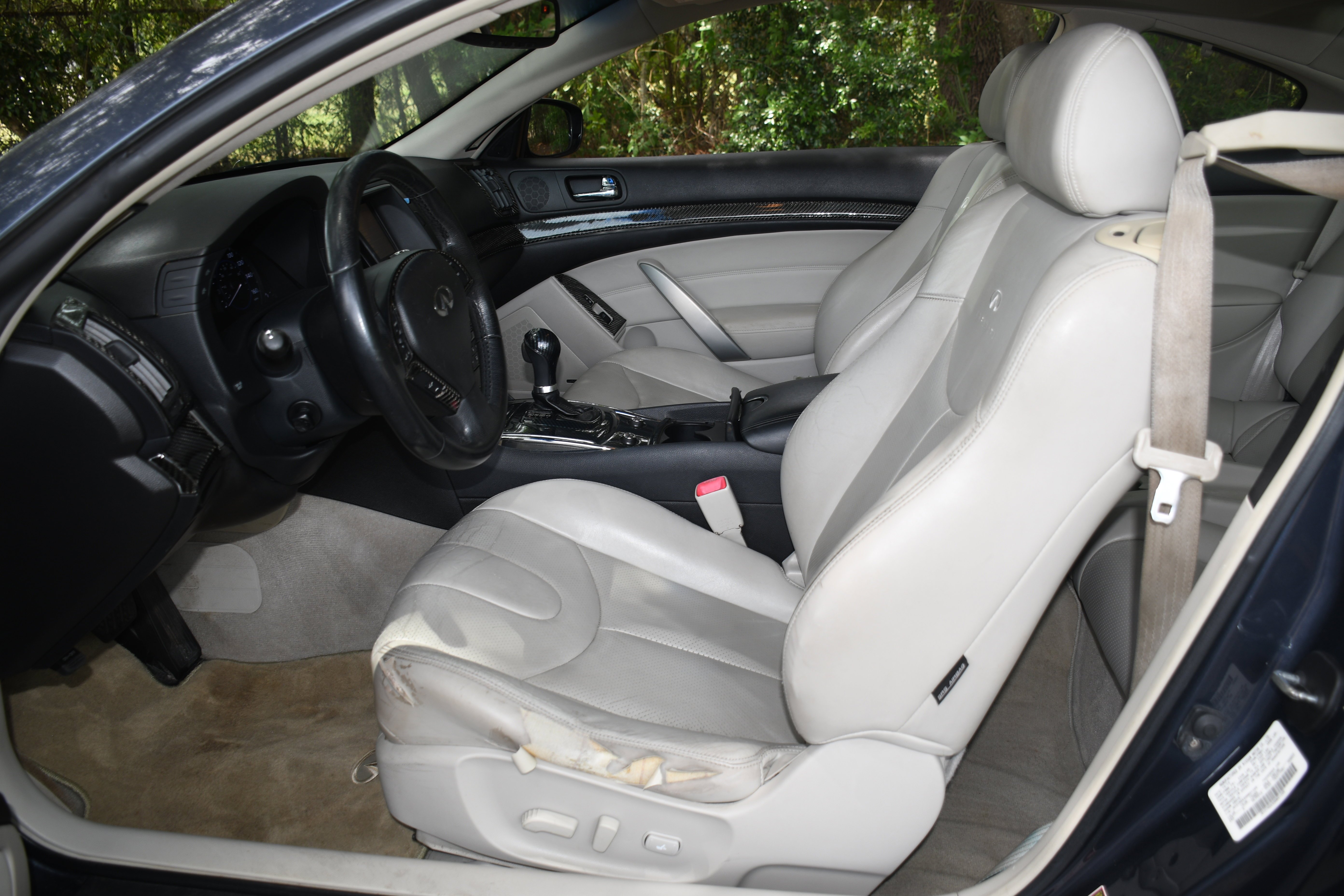 Used 2013 Blue INFINITI Journey image 8