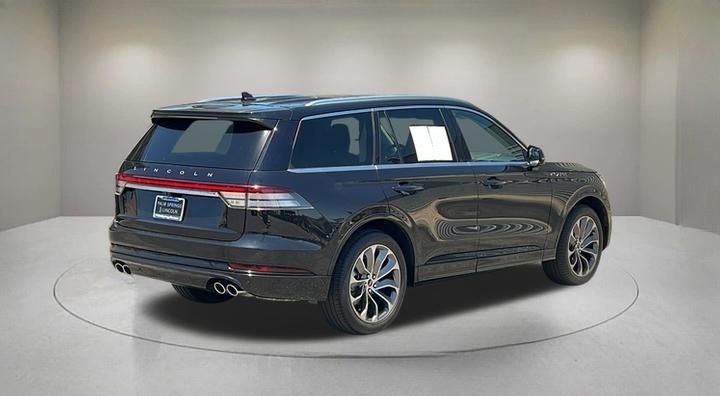 Certified Used 2023 Black Lincoln Grand Touring image 5